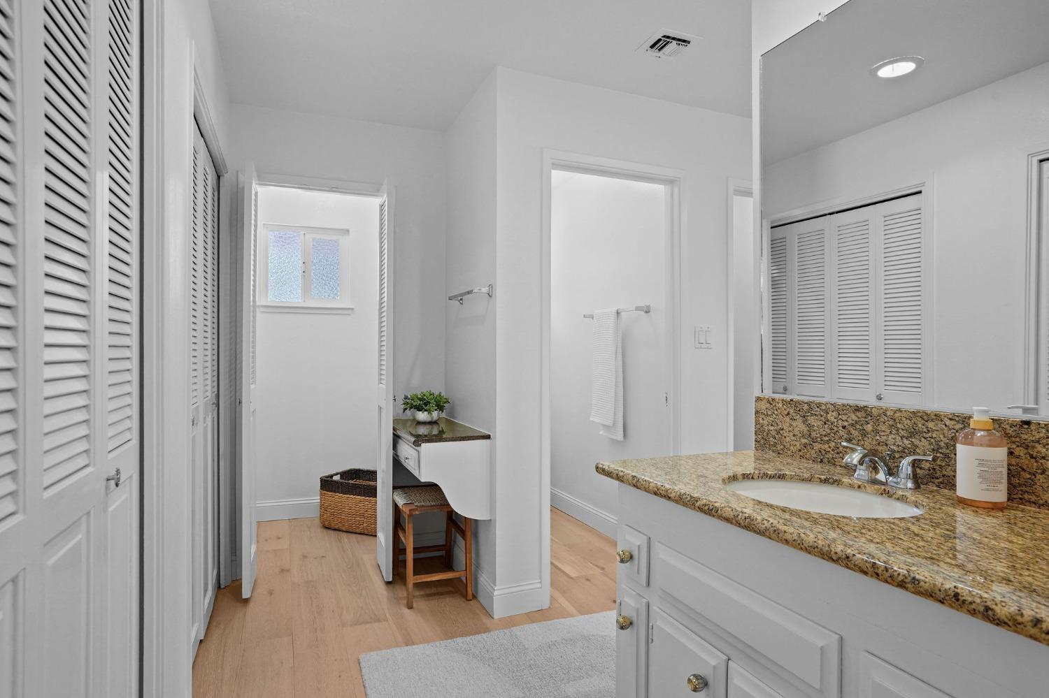 4001 Fair Oaks Boulevard