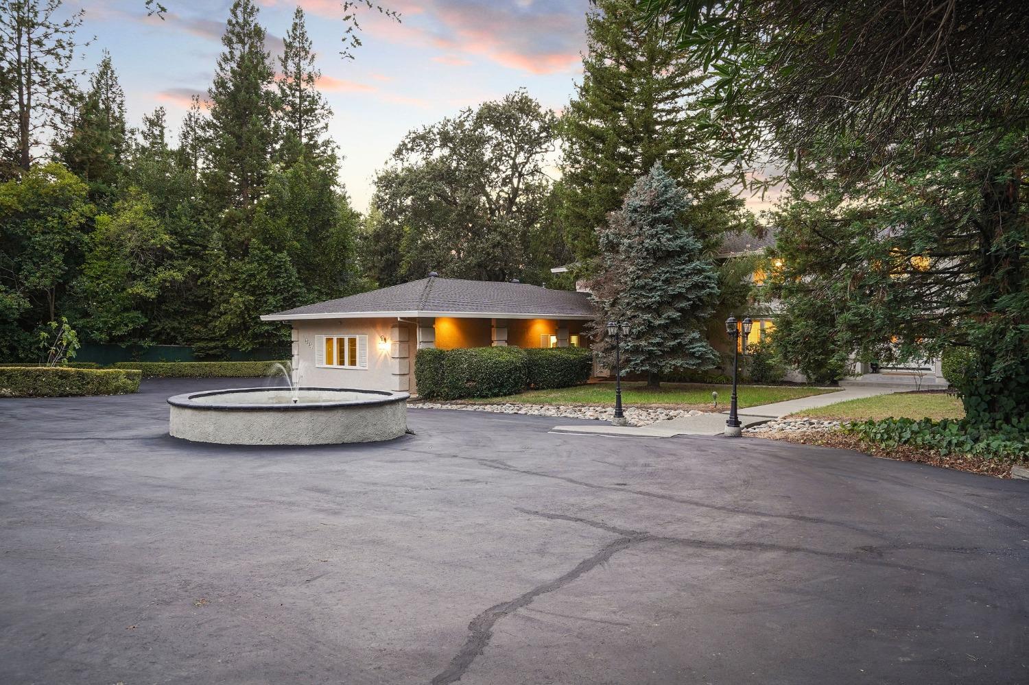 4001 Fair Oaks Boulevard