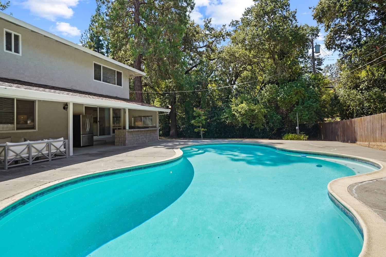 4001 Fair Oaks Boulevard