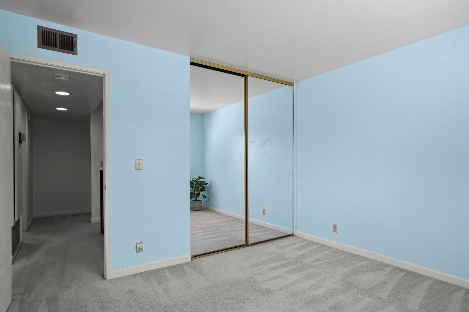 5120 Greenberry Drive