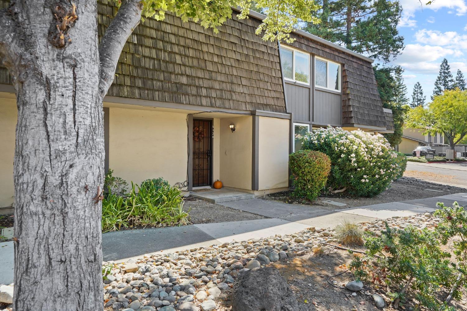 5120 Greenberry Drive