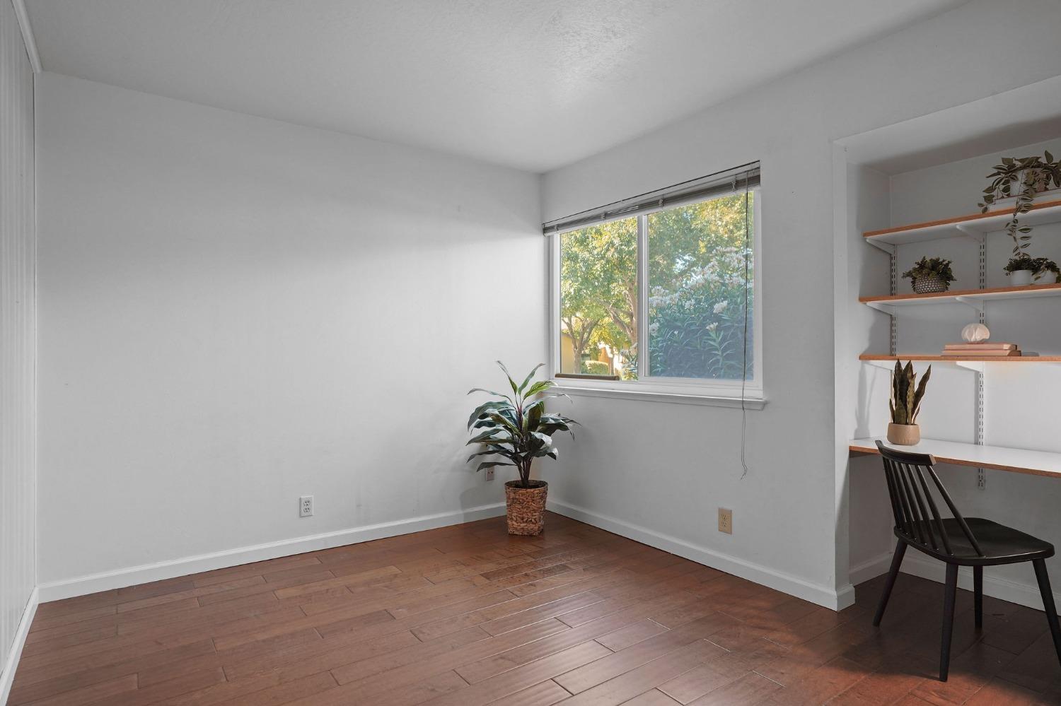 5120 Greenberry Drive