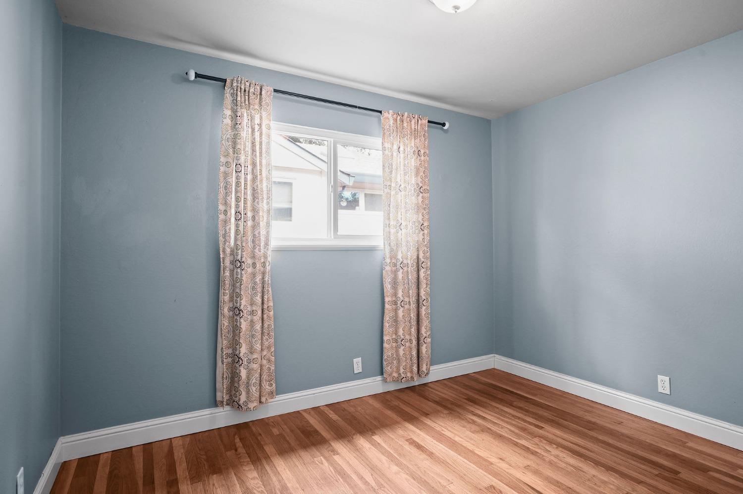 4594 Minnesota Avenue