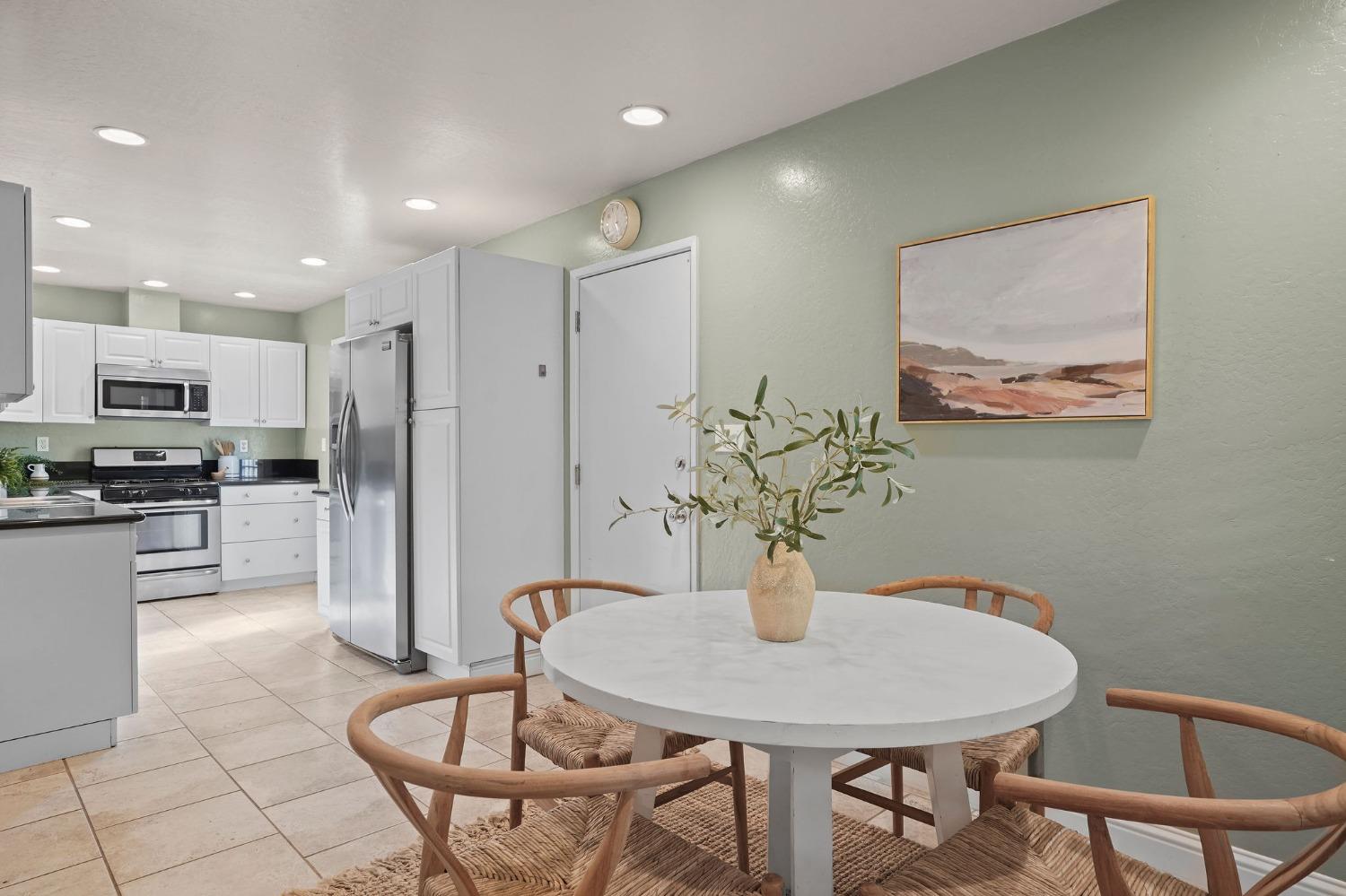 4594 Minnesota Avenue