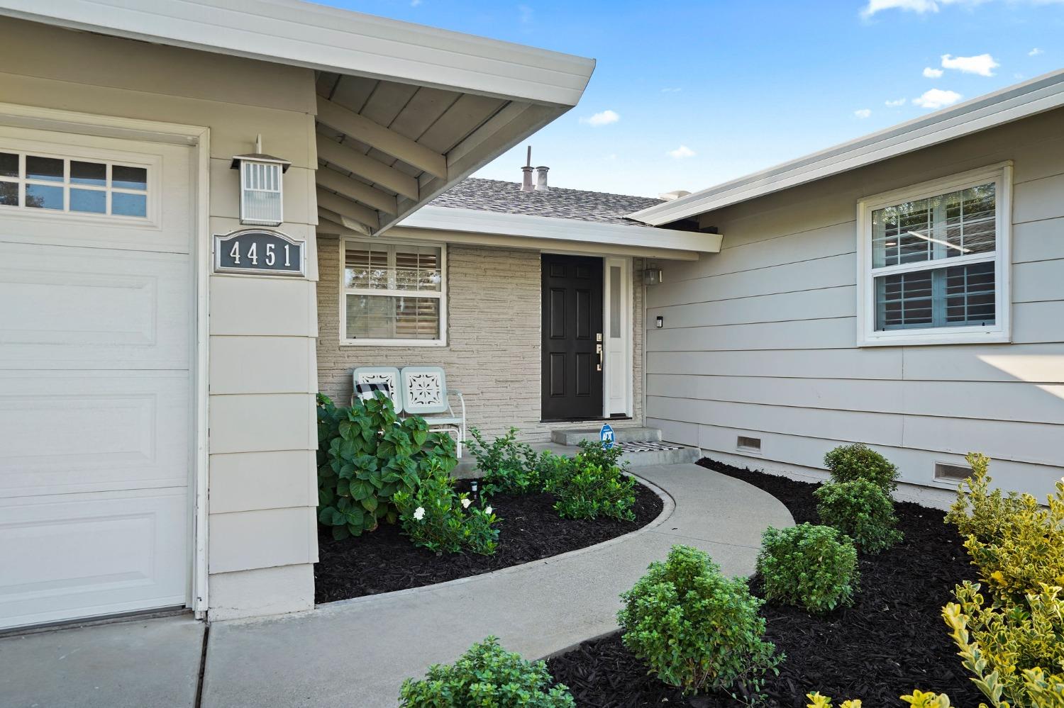 4451 Stoney Way