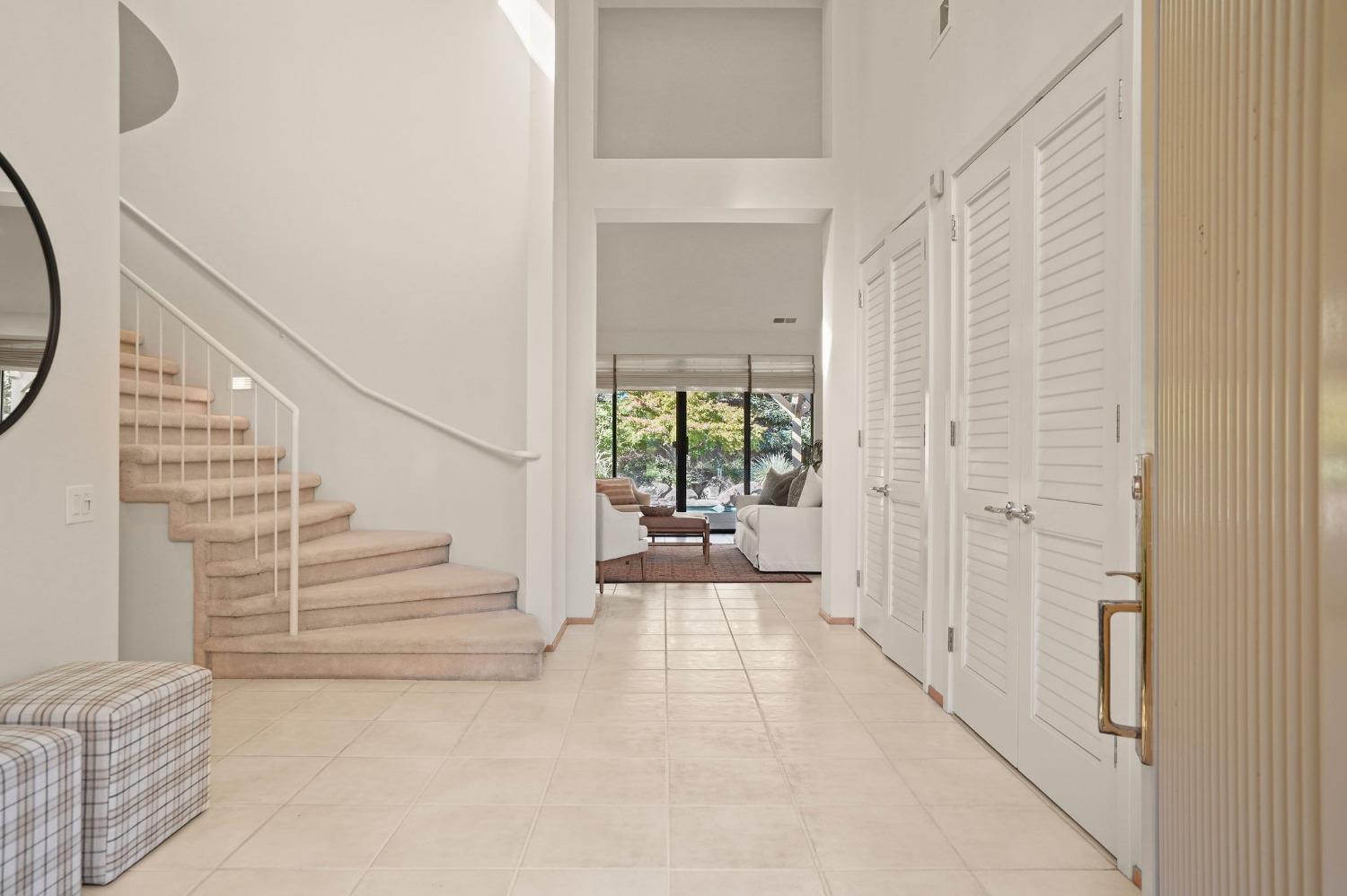 11375 Huntington Village Lane