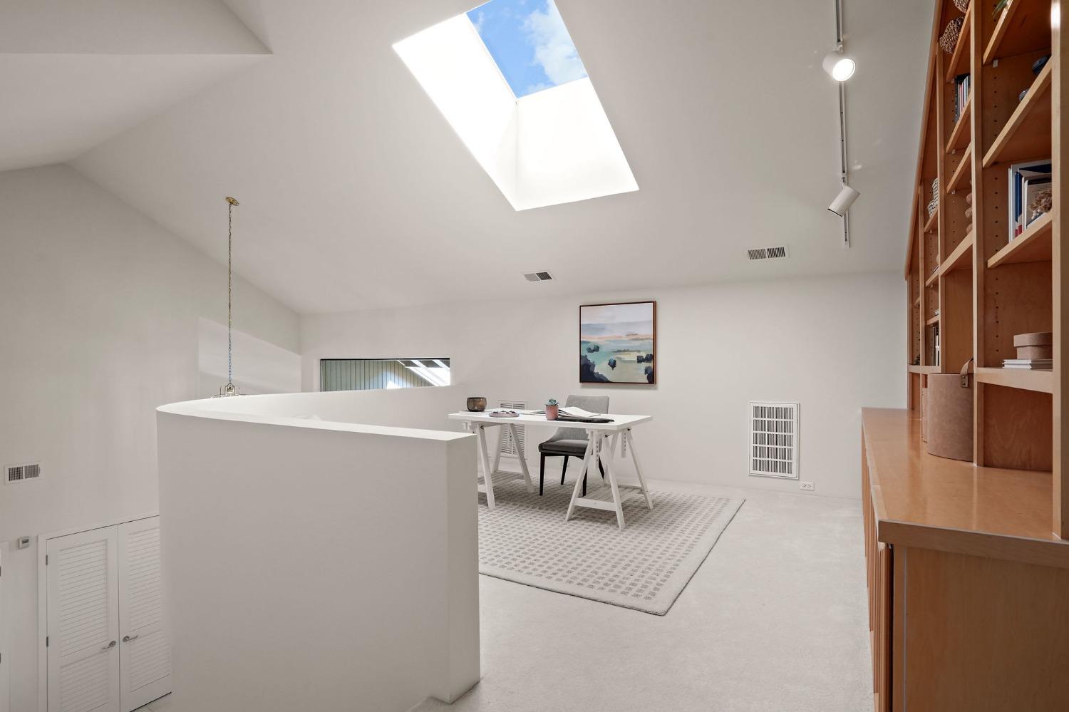 11375 Huntington Village Lane