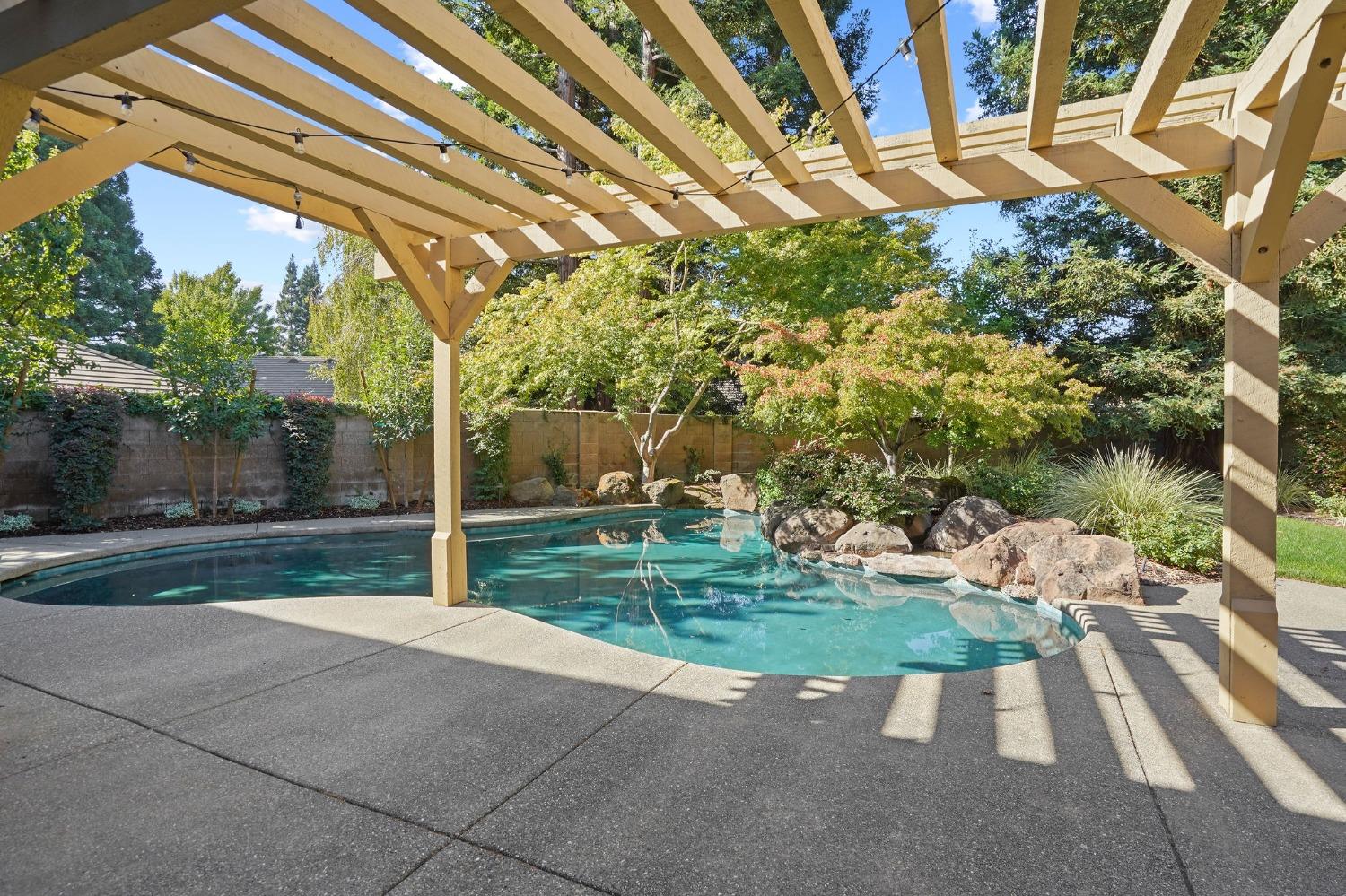 11375 Huntington Village Lane