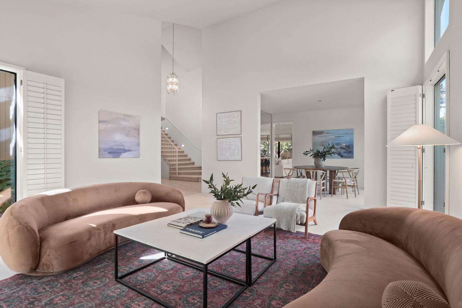 11375 Huntington Village Lane