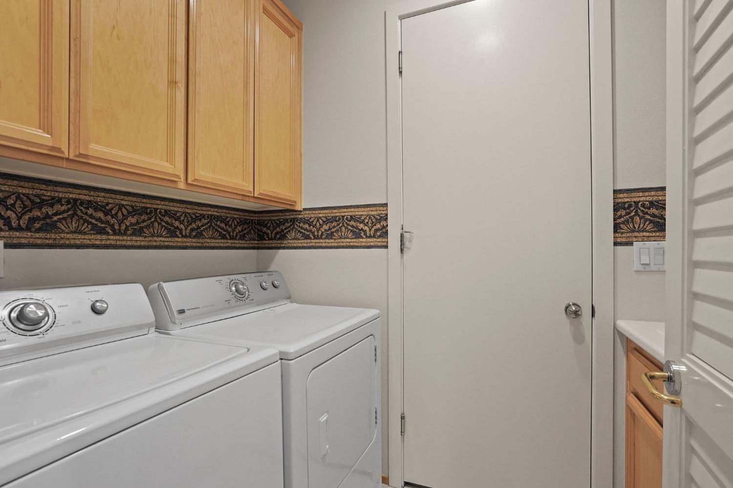 11375 Huntington Village Lane