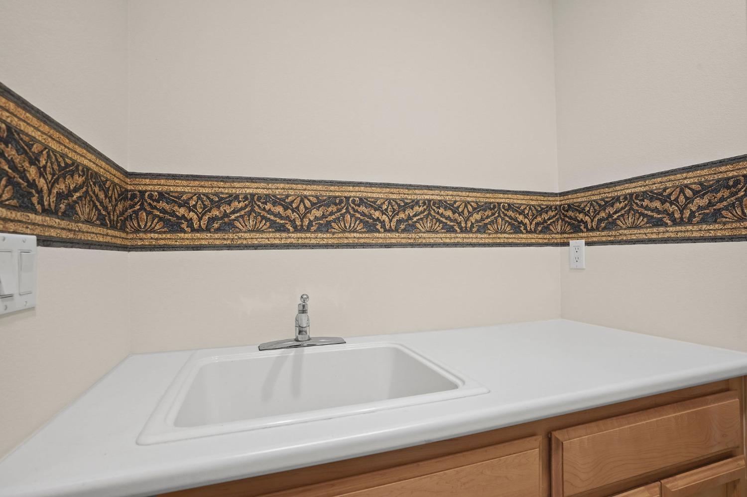 11375 Huntington Village Lane