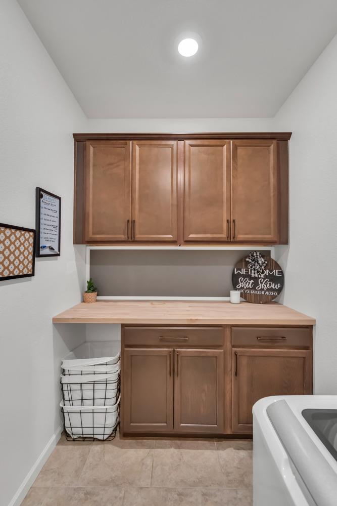 12715 Thorntonhall Drive