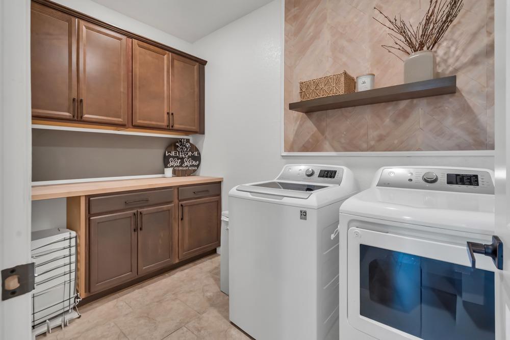 12715 Thorntonhall Drive