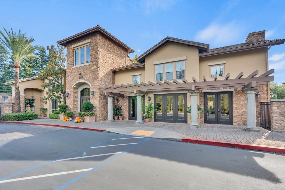 2430 Pavilions Place Lane 510