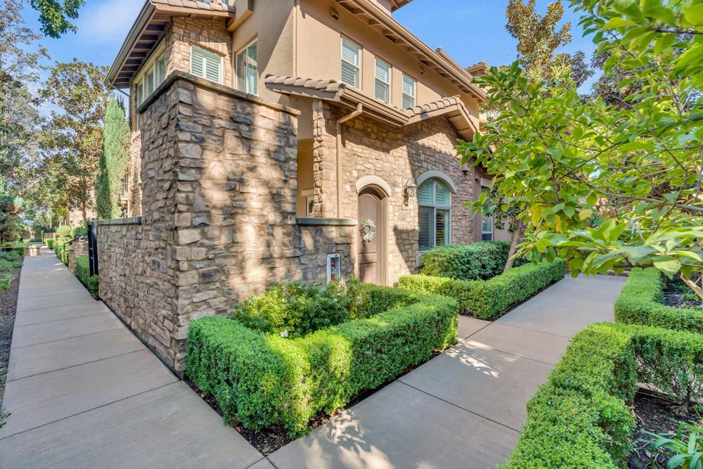 2430 Pavilions Place Lane 510