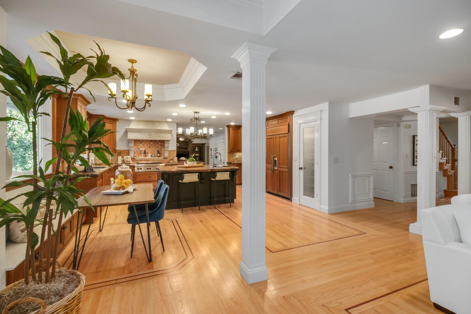 126 Mering Court