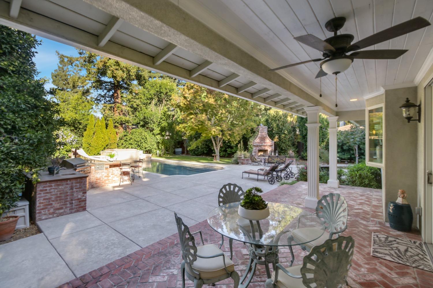 126 Mering Court
