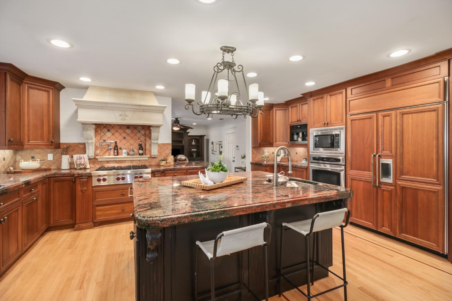 126 Mering Court