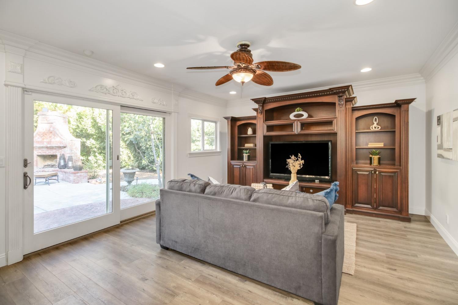 126 Mering Court
