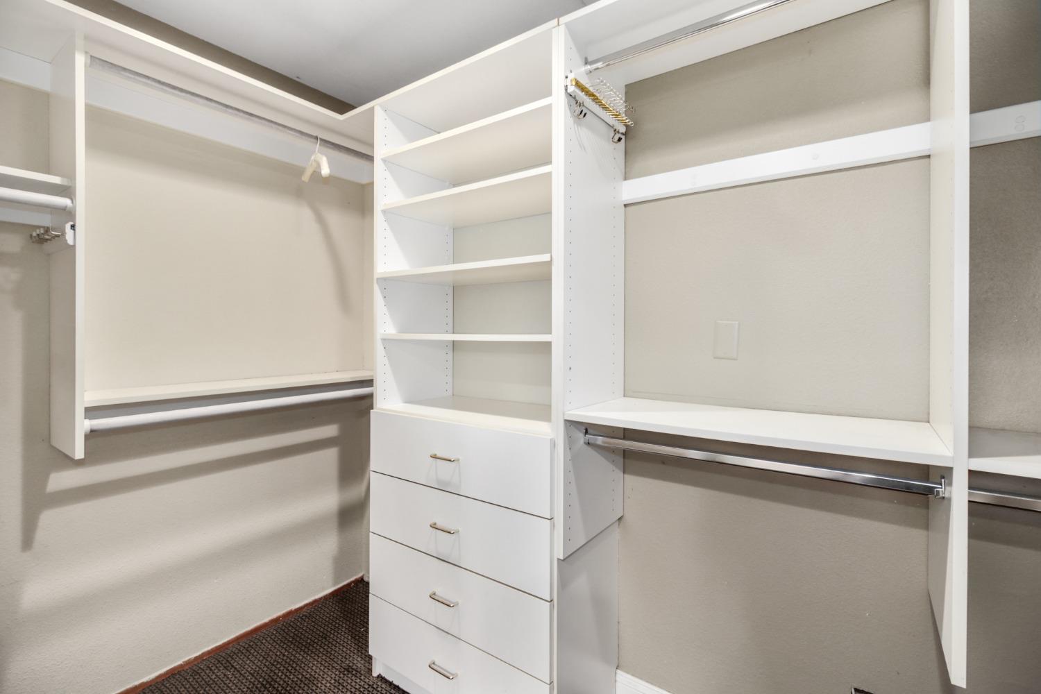 126 Mering Court