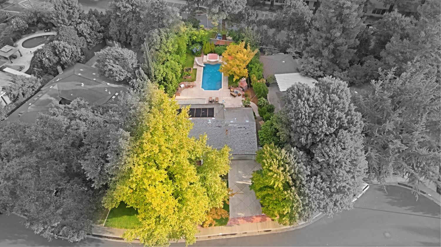 126 Mering Court