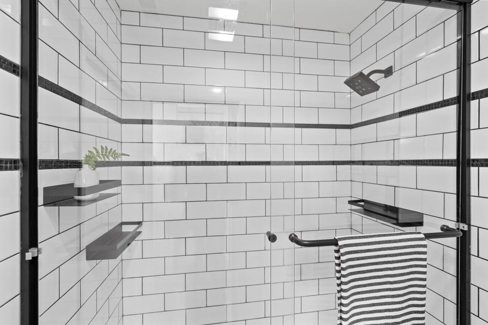 2290 Woodside Lane 3