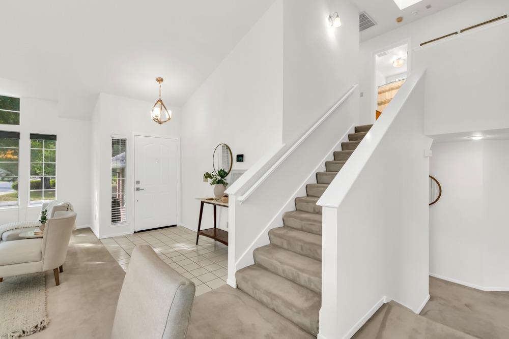 9141 Laguna Springs Way