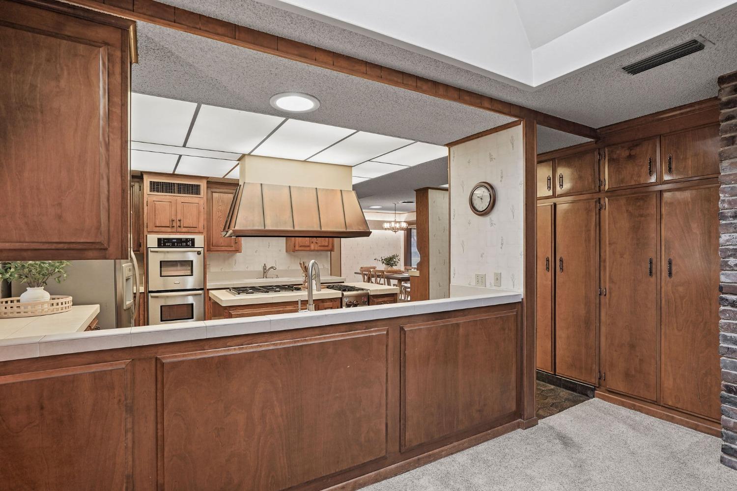 4861 Oak Vista Drive