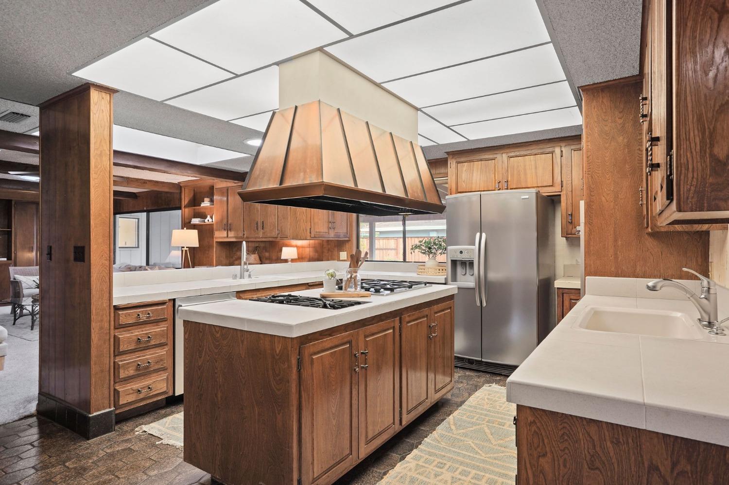 4861 Oak Vista Drive