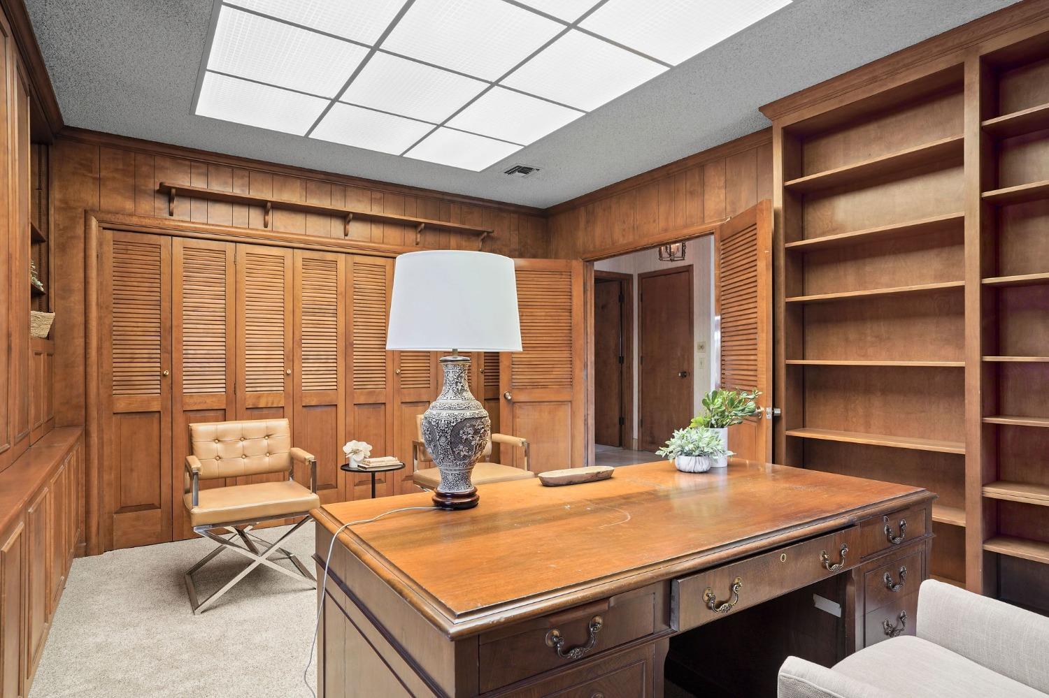 4861 Oak Vista Drive