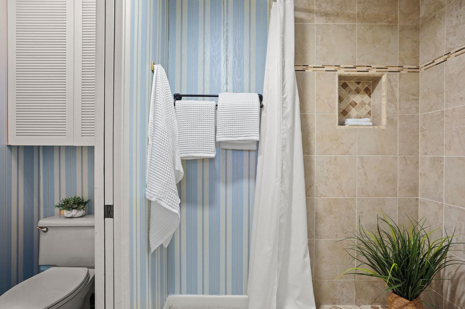 4861 Oak Vista Drive