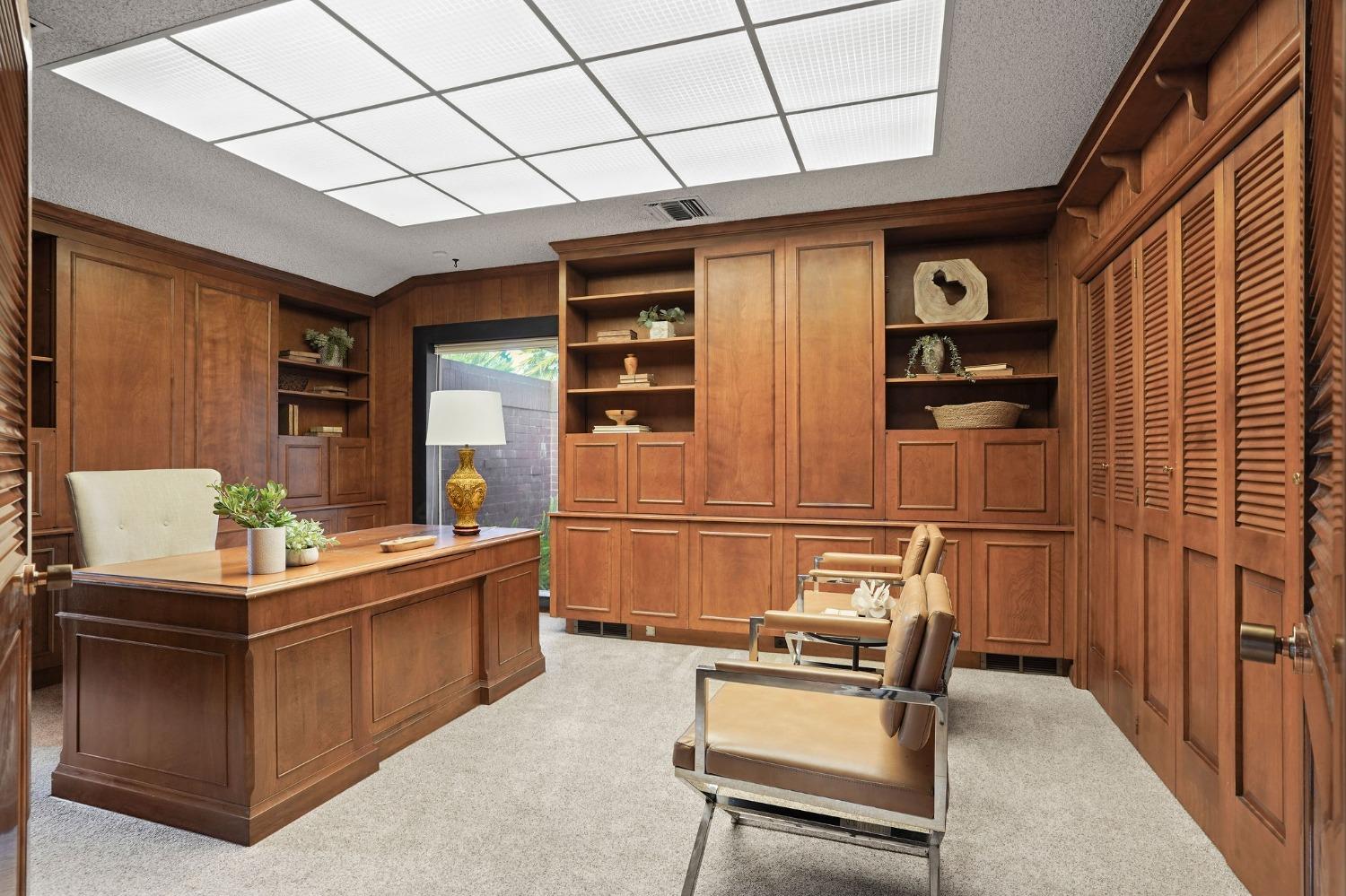 4861 Oak Vista Drive