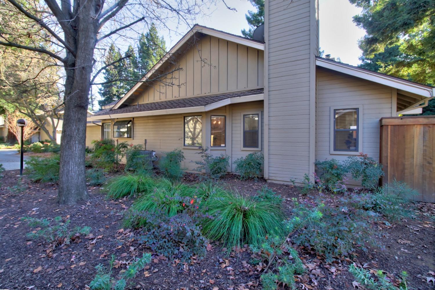 2068 University Park Drive