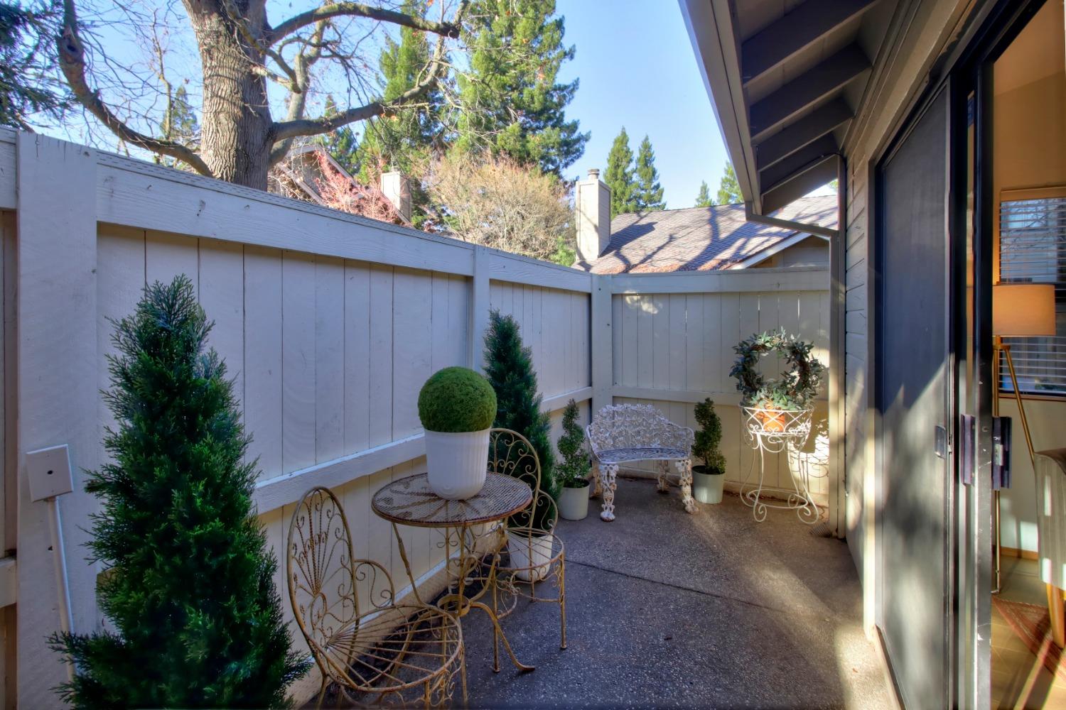 2068 University Park Drive