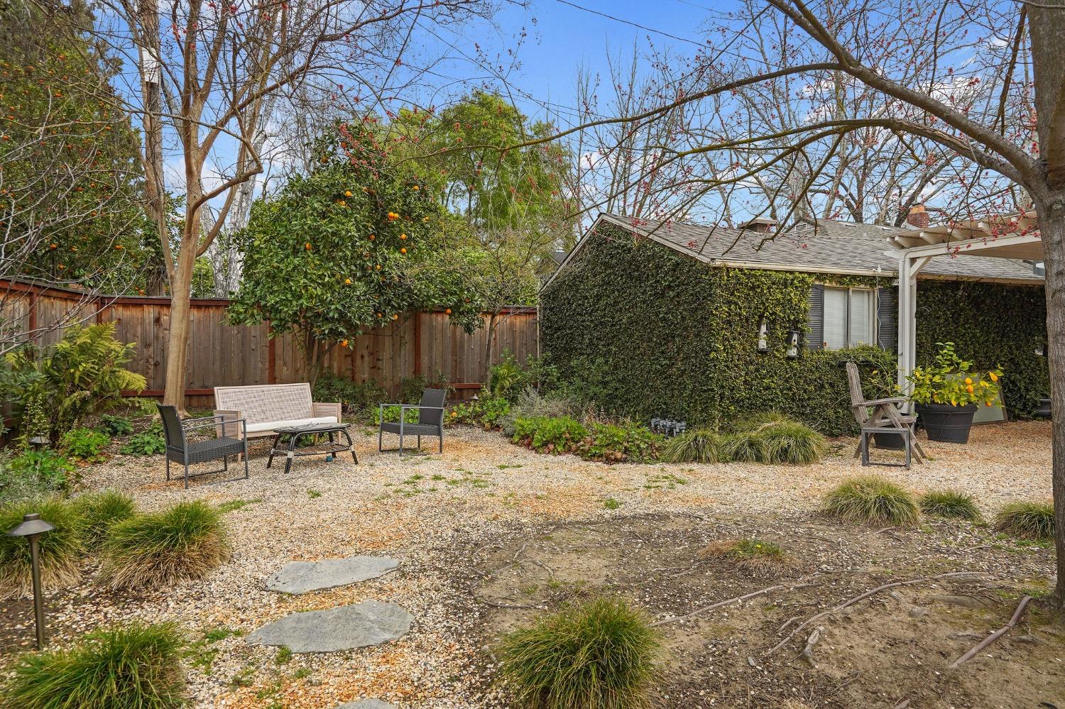 584 39th Street