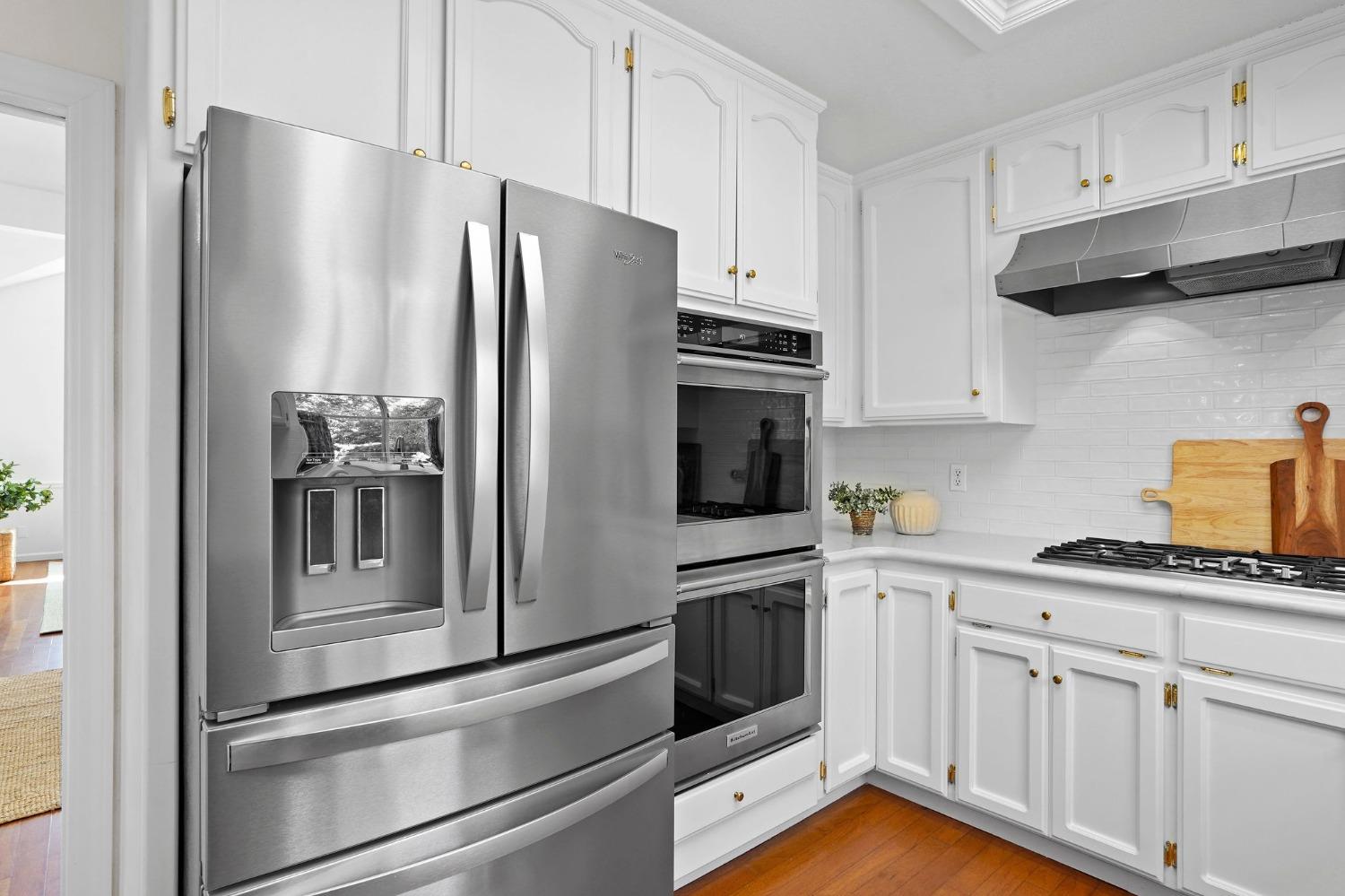 5221 Willow Park Court