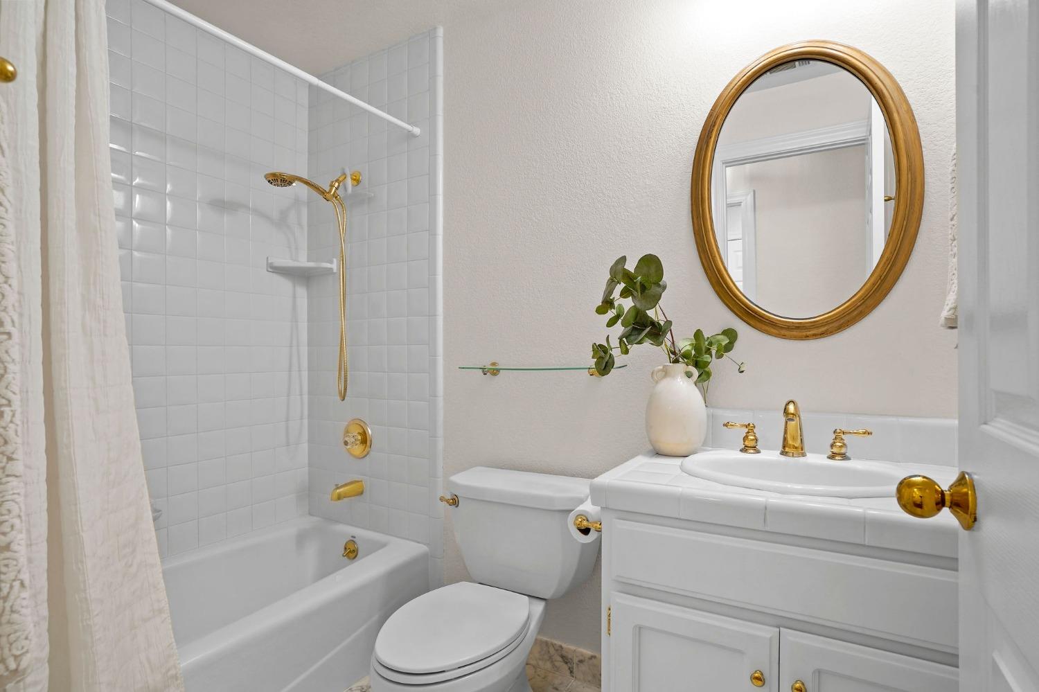 5221 Willow Park Court