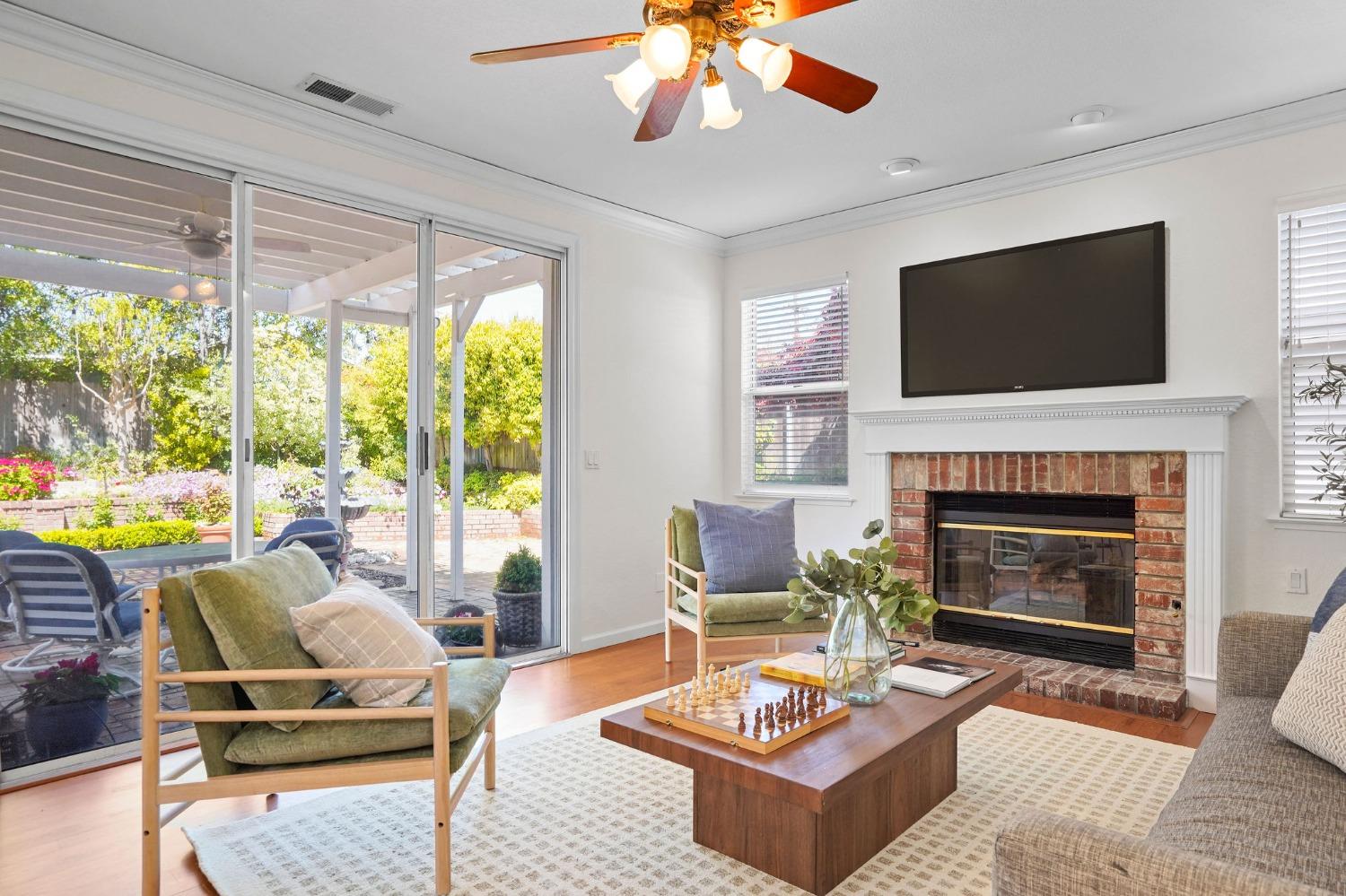 5221 Willow Park Court