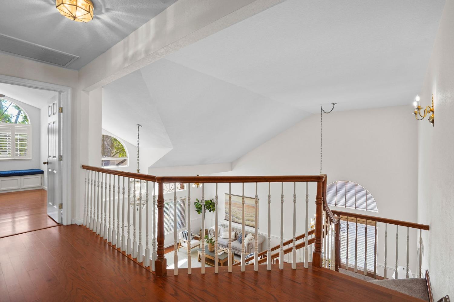 5221 Willow Park Court