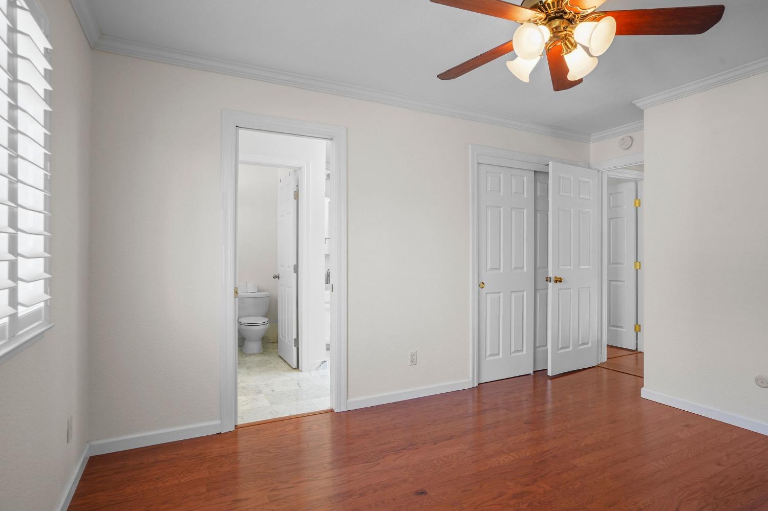 5221 Willow Park Court