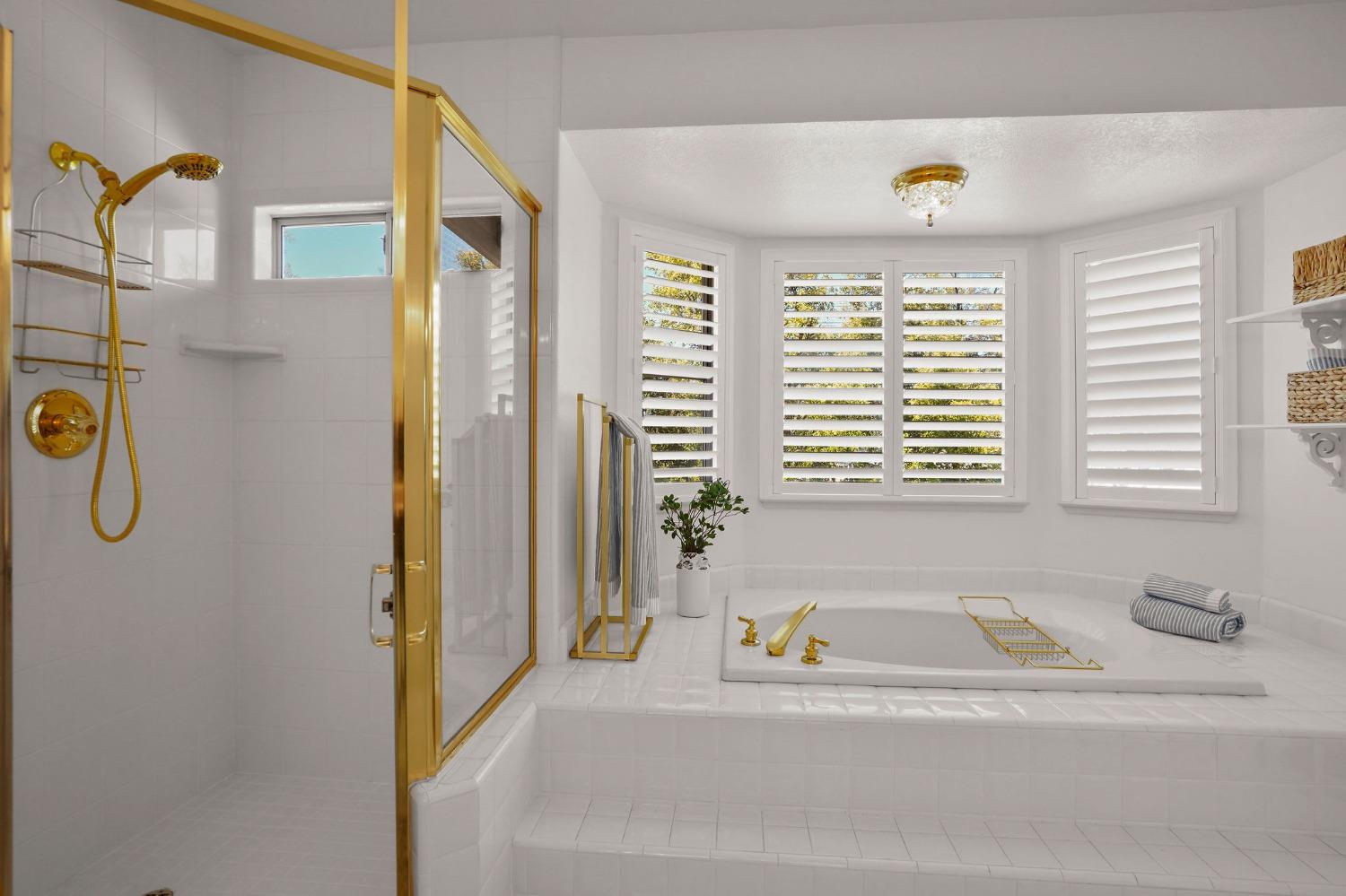 5221 Willow Park Court