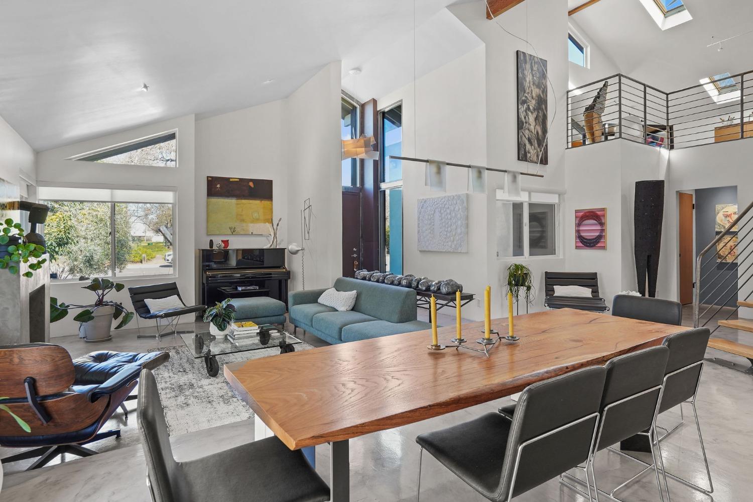 4848 Thor Way