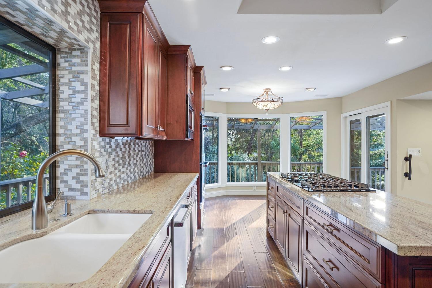 7664 Southcliff Drive