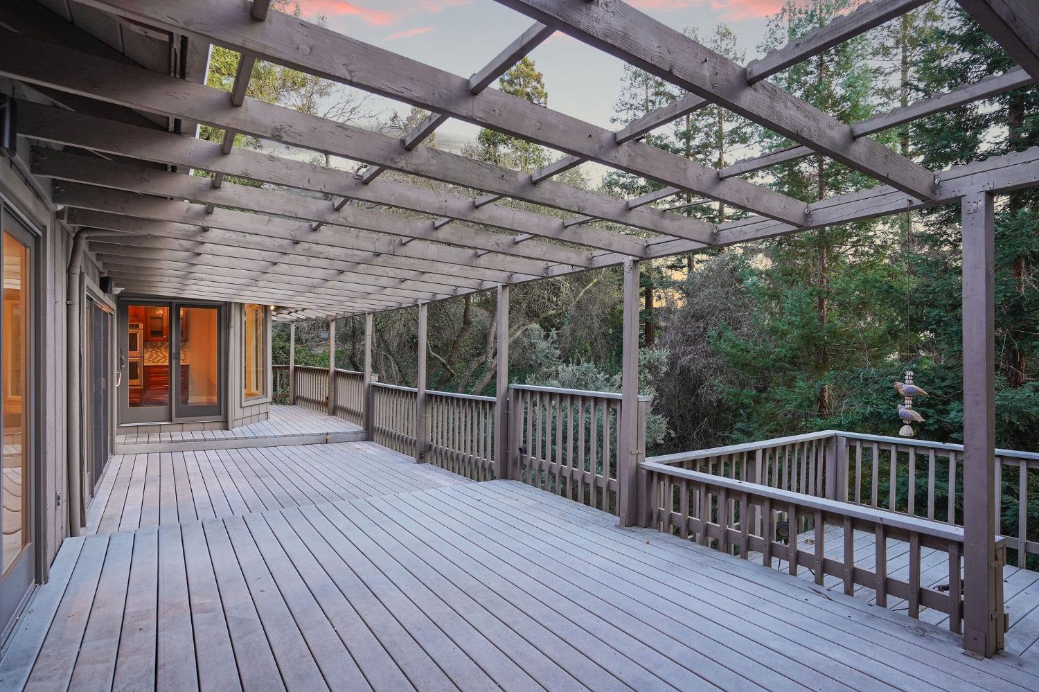 7664 Southcliff Drive