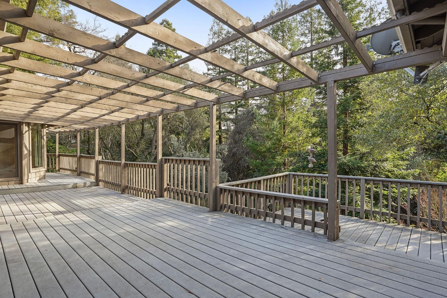 7664 Southcliff Drive