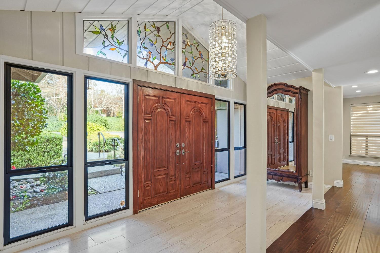 7664 Southcliff Drive