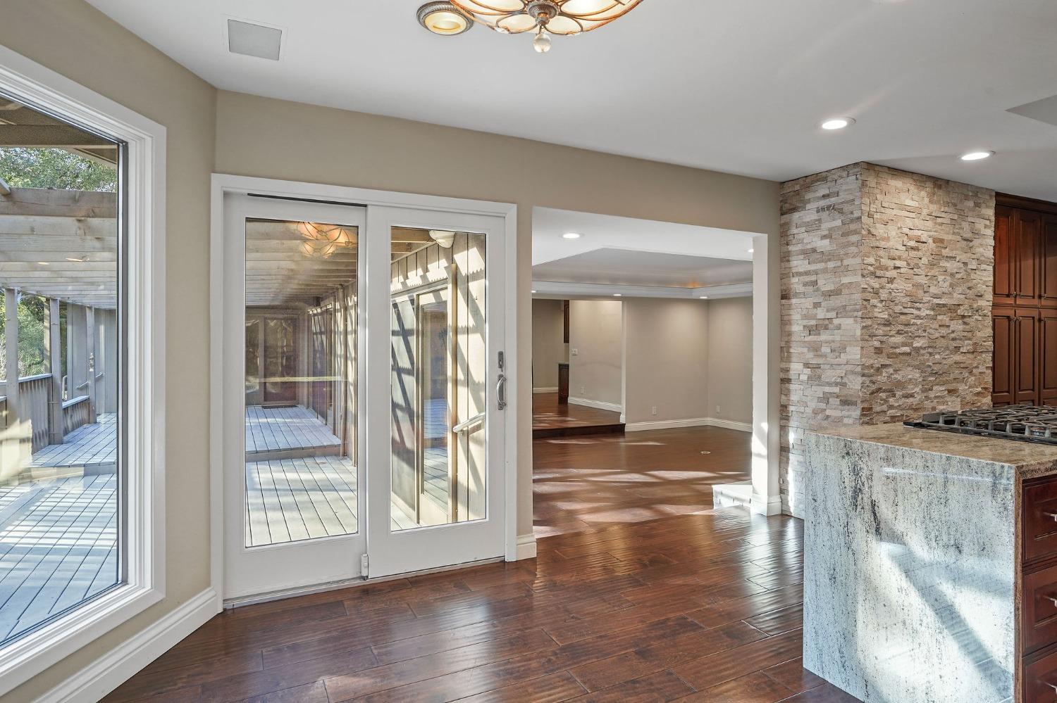 7664 Southcliff Drive