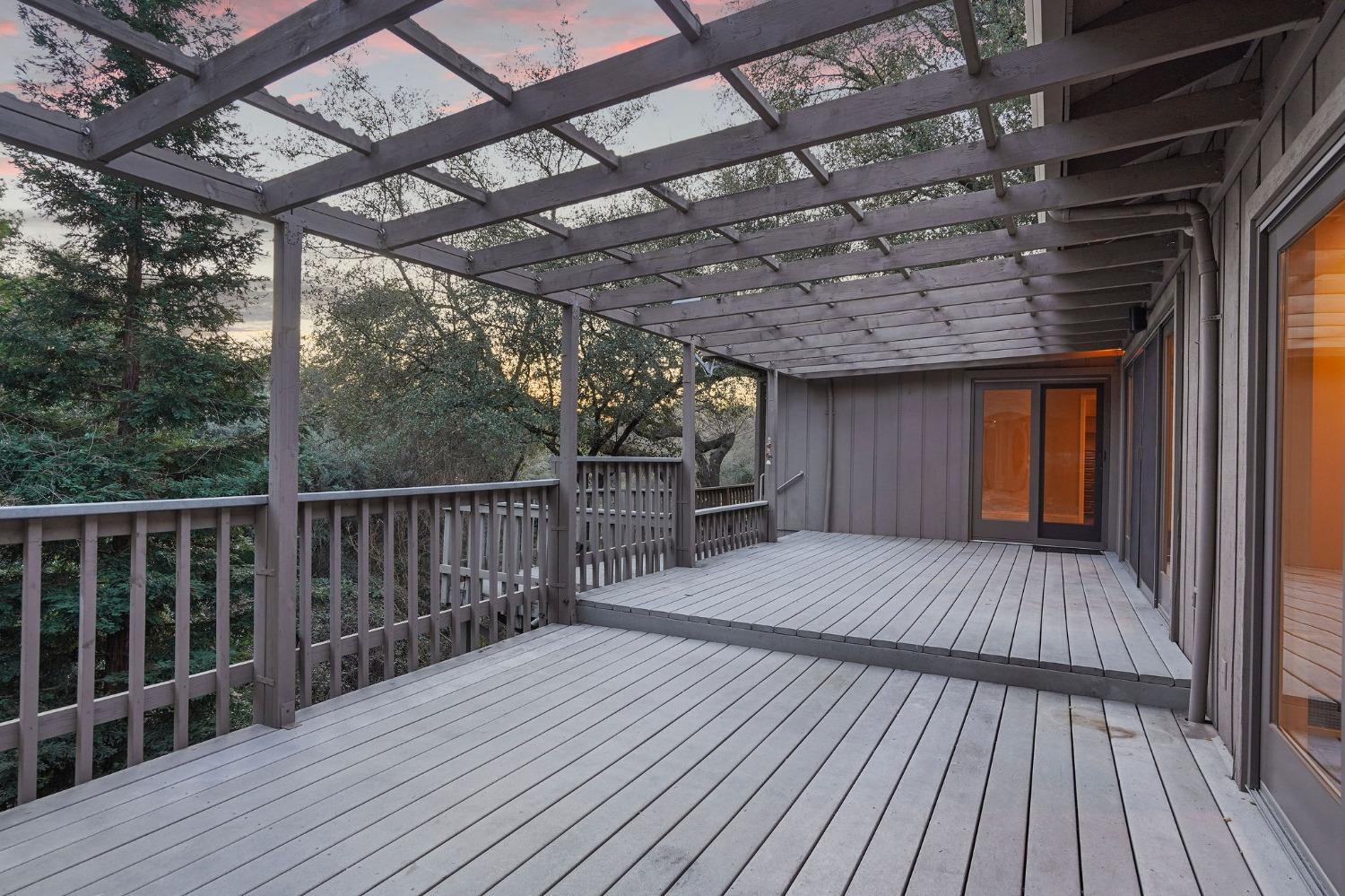 7664 Southcliff Drive