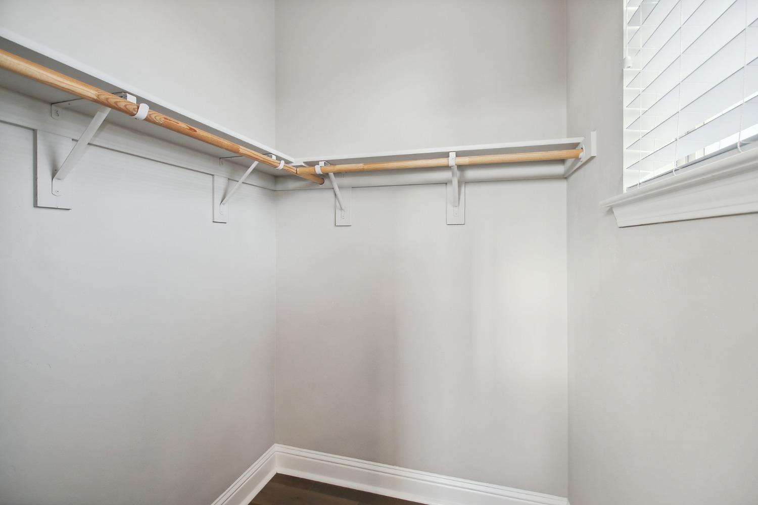 2536 Villa Terrace Lane