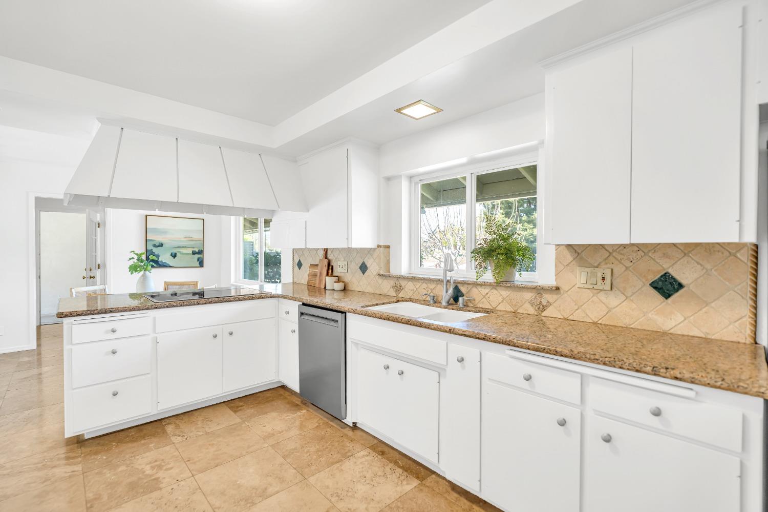 3318 American River Drive